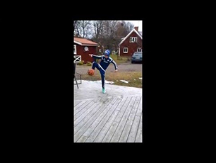 Amazing 10 year old freestyler 