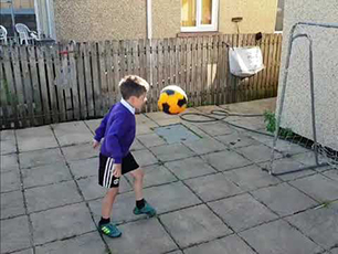 7 year old with tekkers 