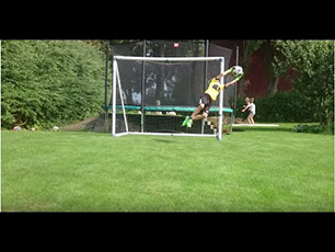 Linus 8 years old goalkeeper