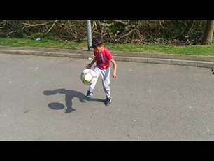 Taio Dobson Age 6 - 1000+ kick Ups 