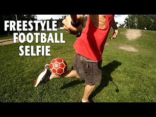 Selfiestick Freestyle Football | GoPro |