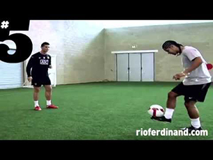 NEYMAR,RONHALDINHO Y CR7 FREESTYLE