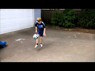 Great ball juggling!