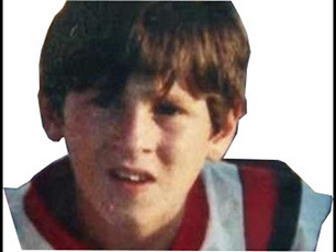 10 years old Messi - Football Wonderkid 