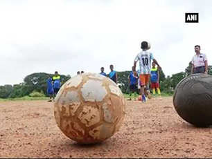 11 year old Indian lad trains with Bayern Munich