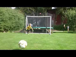 Linus 8 years old goalkeeper