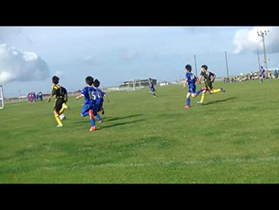 10 year old scores great chip goal!